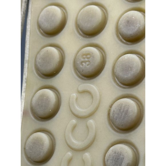 Ecco black quilted/patent leather size 38 built in orthotics sneakers FLAW - Picture 7 of 9